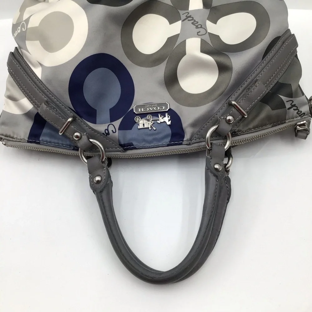 Coach elegant satchel